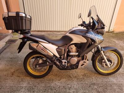 Honda Transalp XL 700 V ABS (2007 - 2013) usata