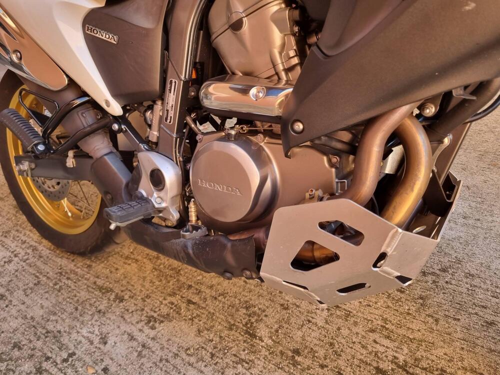 Honda Transalp XL 700 V ABS (2007 - 2013) (6)