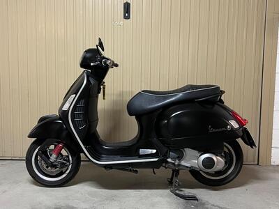 Vespa GTS 300 (2010 - 14) usata
