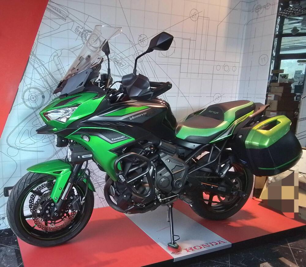 Kawasaki Versys 650 Tourer Plus (2022 - 24) (2)