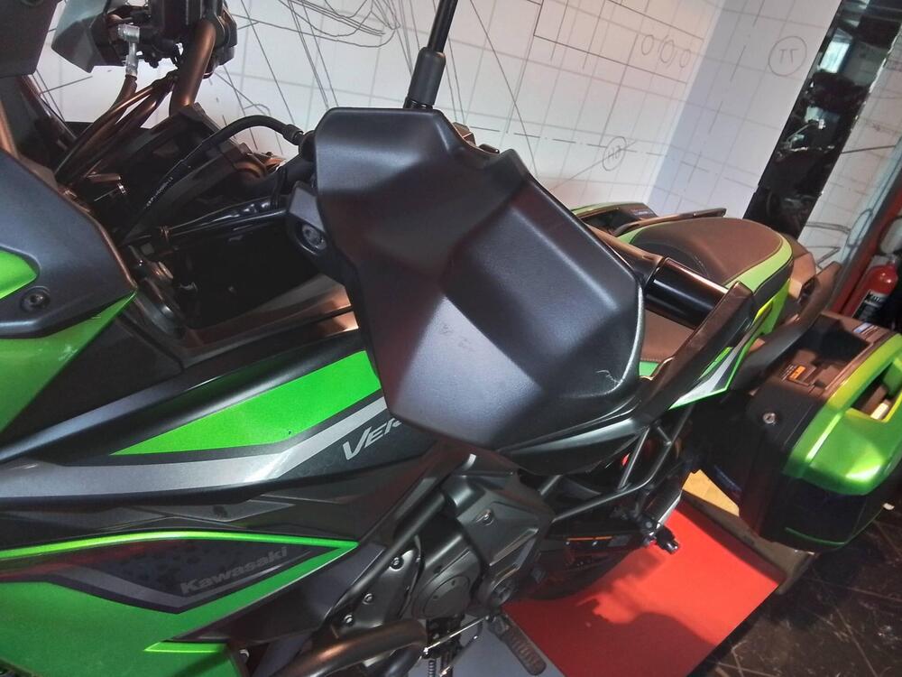Kawasaki Versys 650 Tourer Plus (2022 - 24) (4)