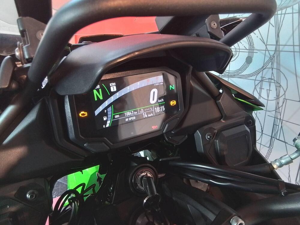 Kawasaki Versys 650 Tourer Plus (2022 - 24) (5)