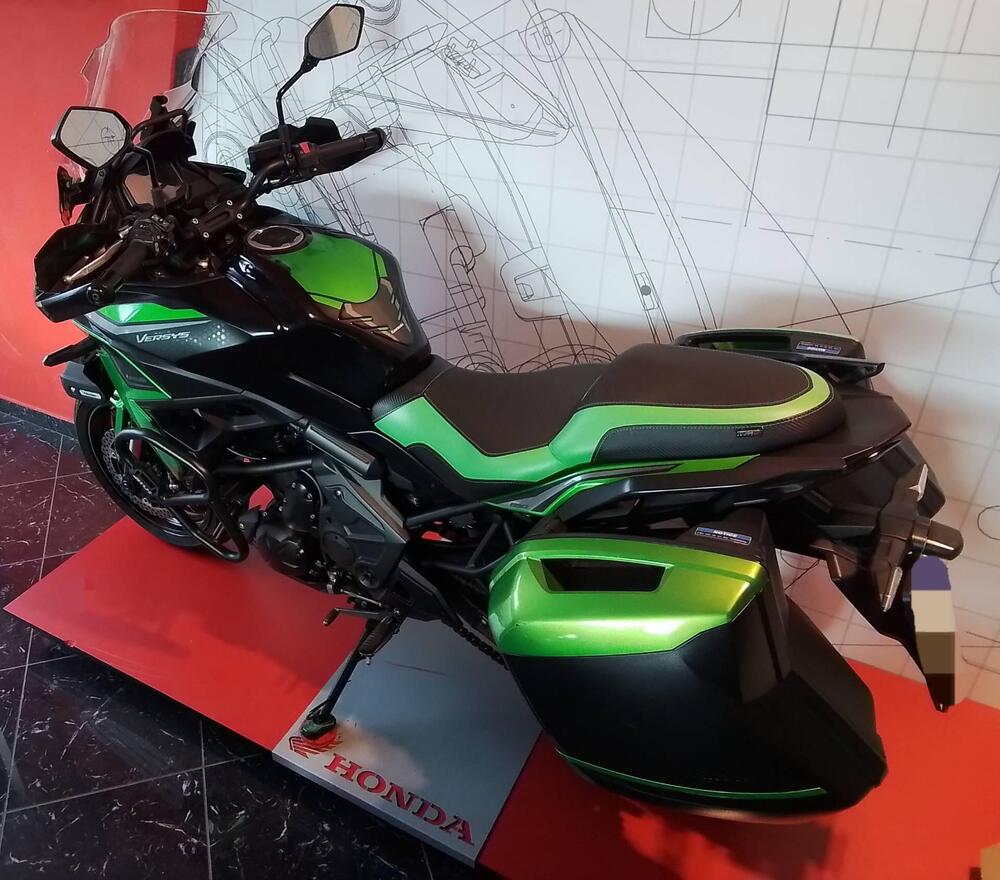 Kawasaki Versys 650 Tourer Plus (2022 - 24) (20)
