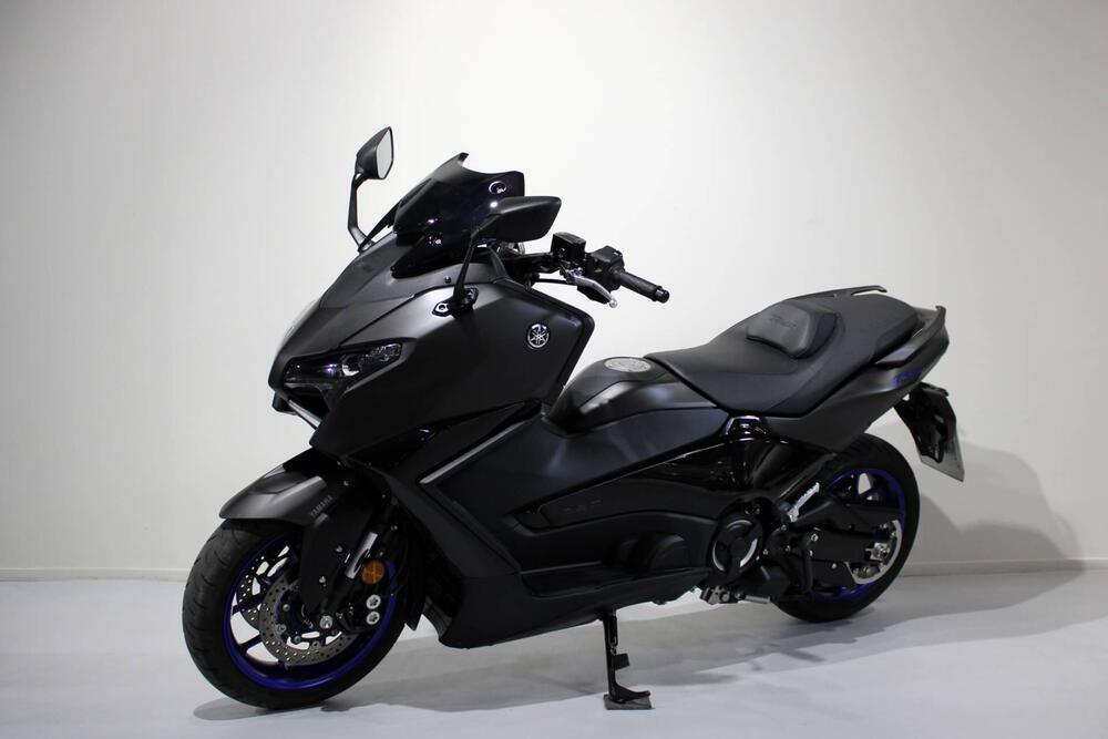 Yamaha T-Max 560 (2025) (3)