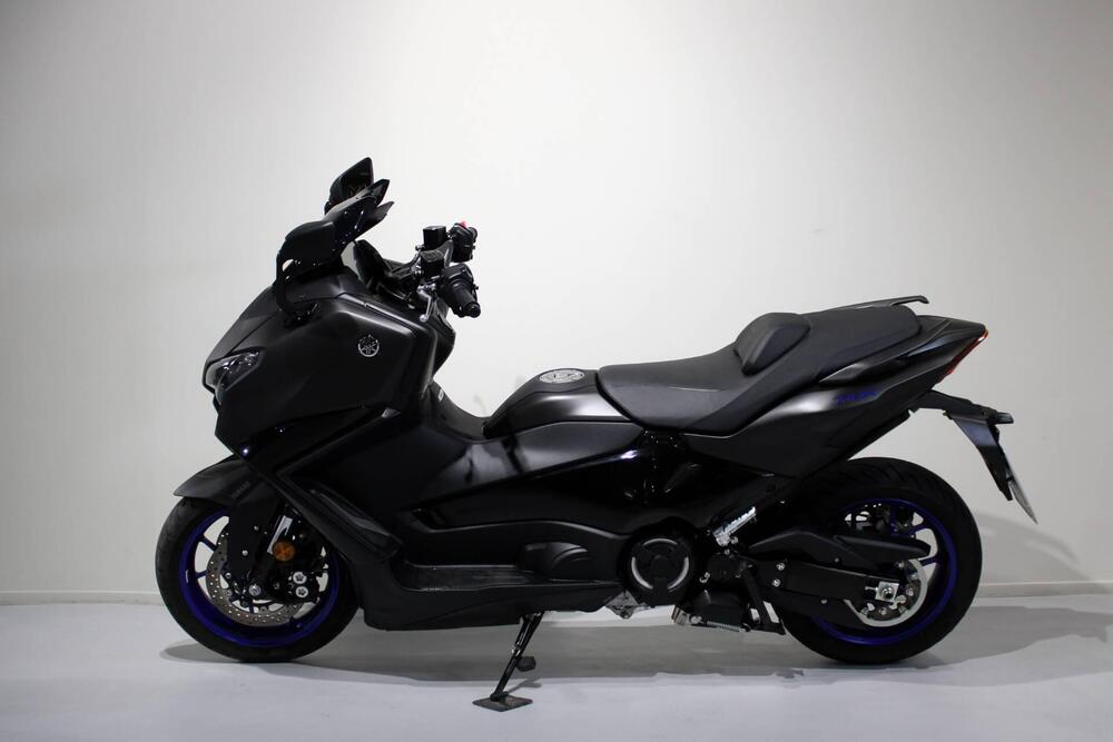 Yamaha T-Max 560 (2025) (4)