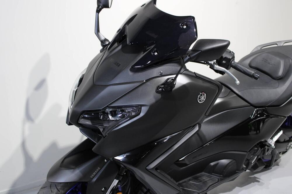 Yamaha T-Max 560 (2025) (9)