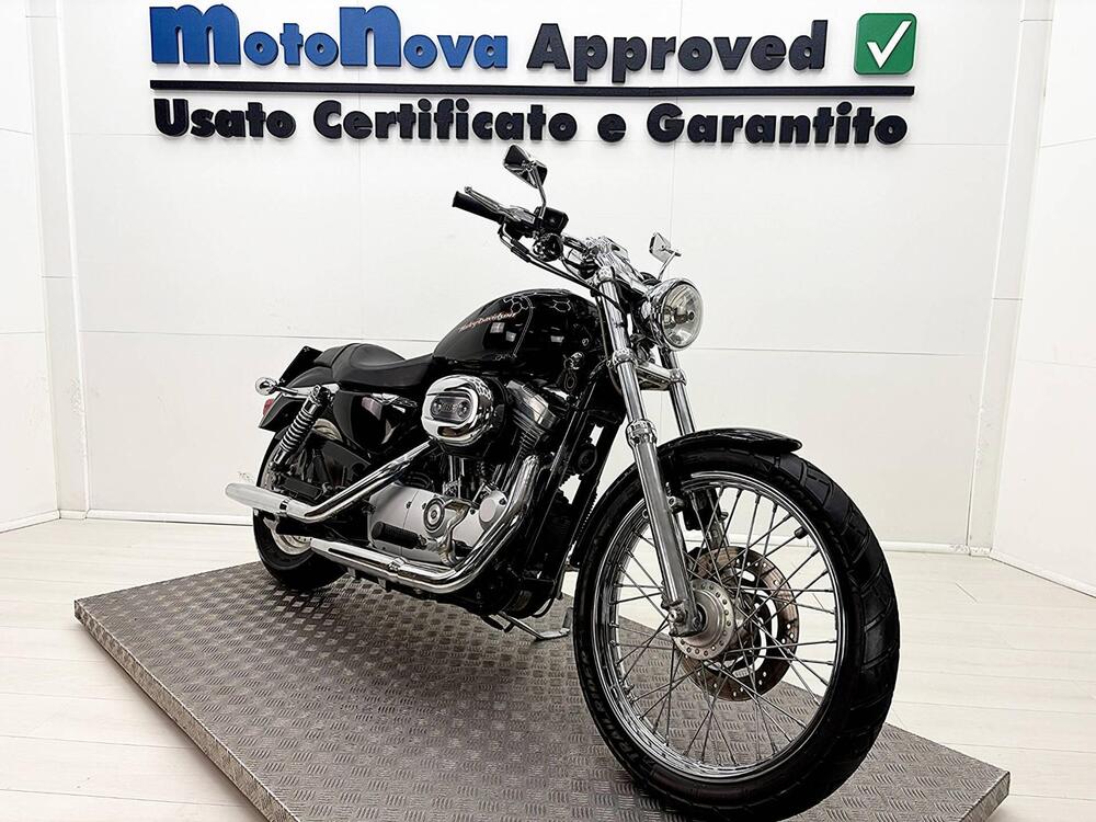 Harley-Davidson 883 Custom (2006 - 07) - XL 883C (3)