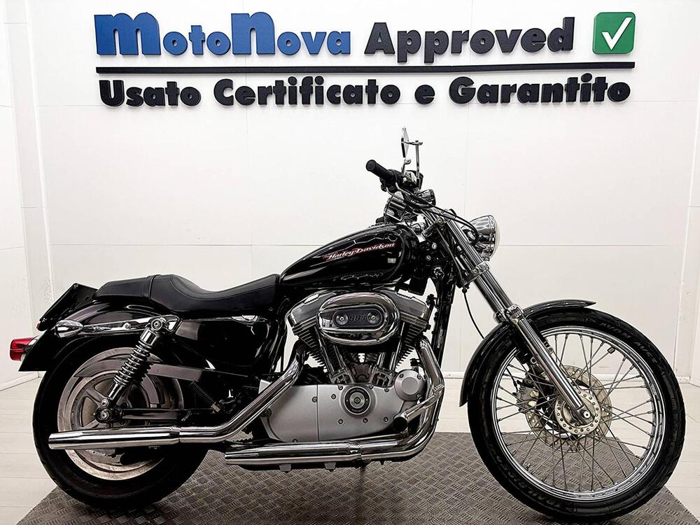 Harley-Davidson 883 Custom (2006 - 07) - XL 883C (4)