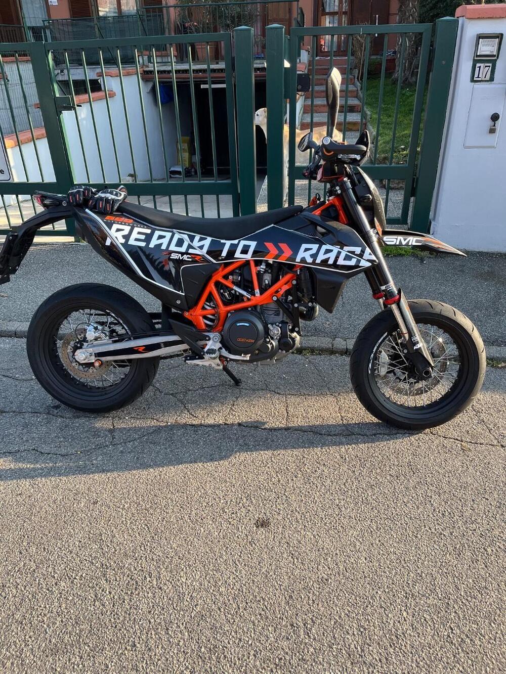 KTM 690 SMC R (2019 - 20) (2)