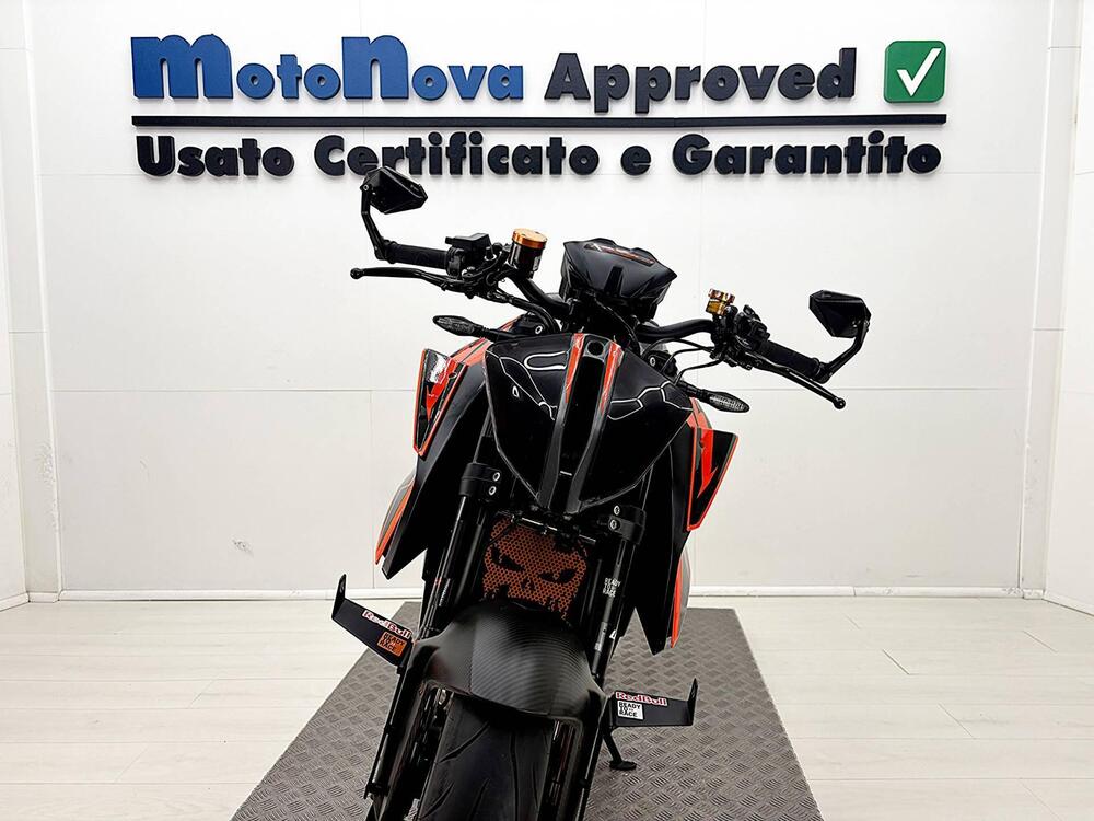 KTM 1290 Super Duke R (2022 - 23) (2)