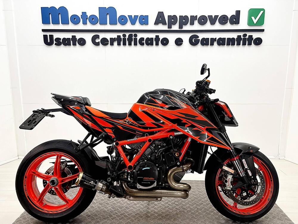 KTM 1290 Super Duke R (2022 - 23) (4)