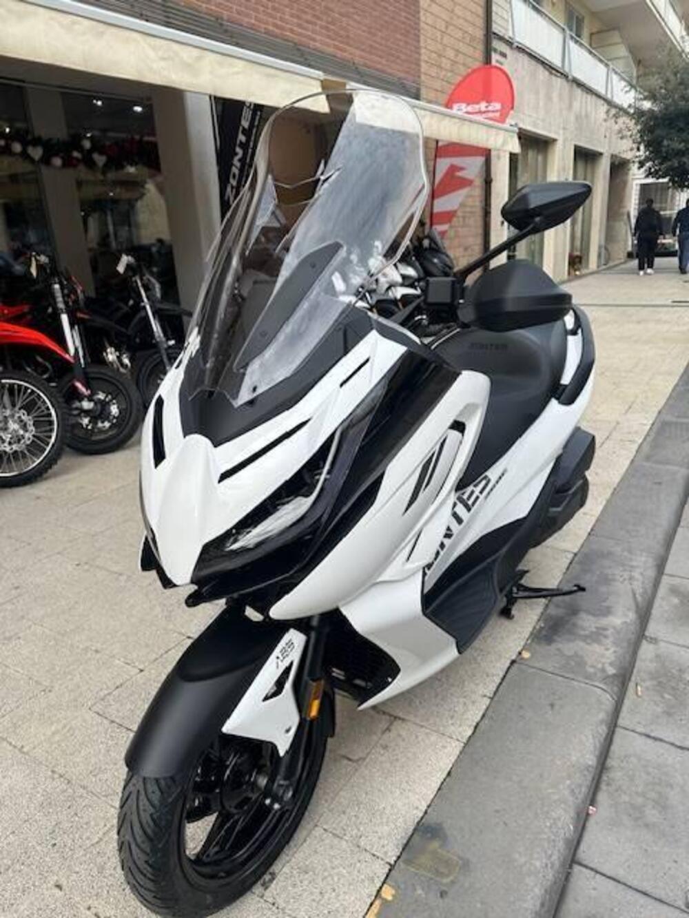 Zontes ZT368-E (2025) (5)