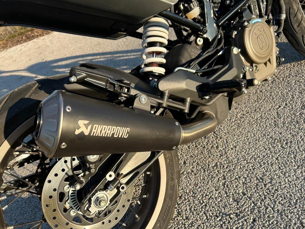 Husqvarna Vitpilen 401 (2021 - 23) (3)