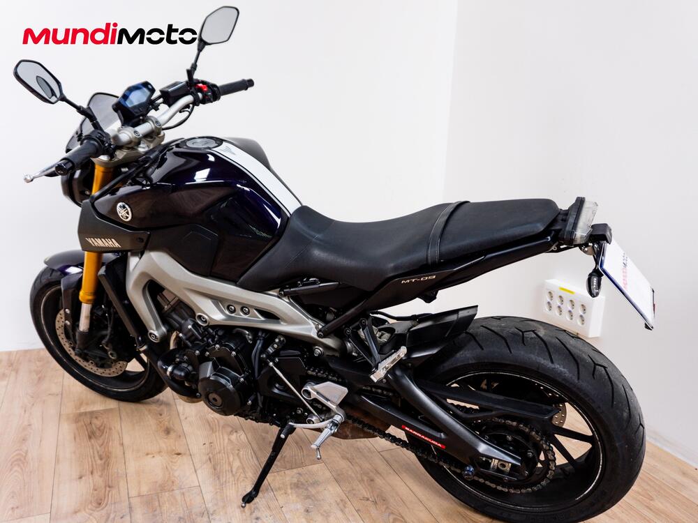 Yamaha MT-09 (2013 - 15) (7)