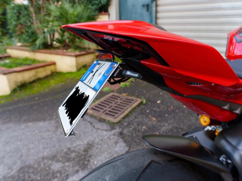 Ducati Panigale V4 S (2025) (12)