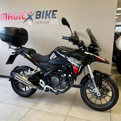 Benelli TRK 251 (2022 - 25) usata