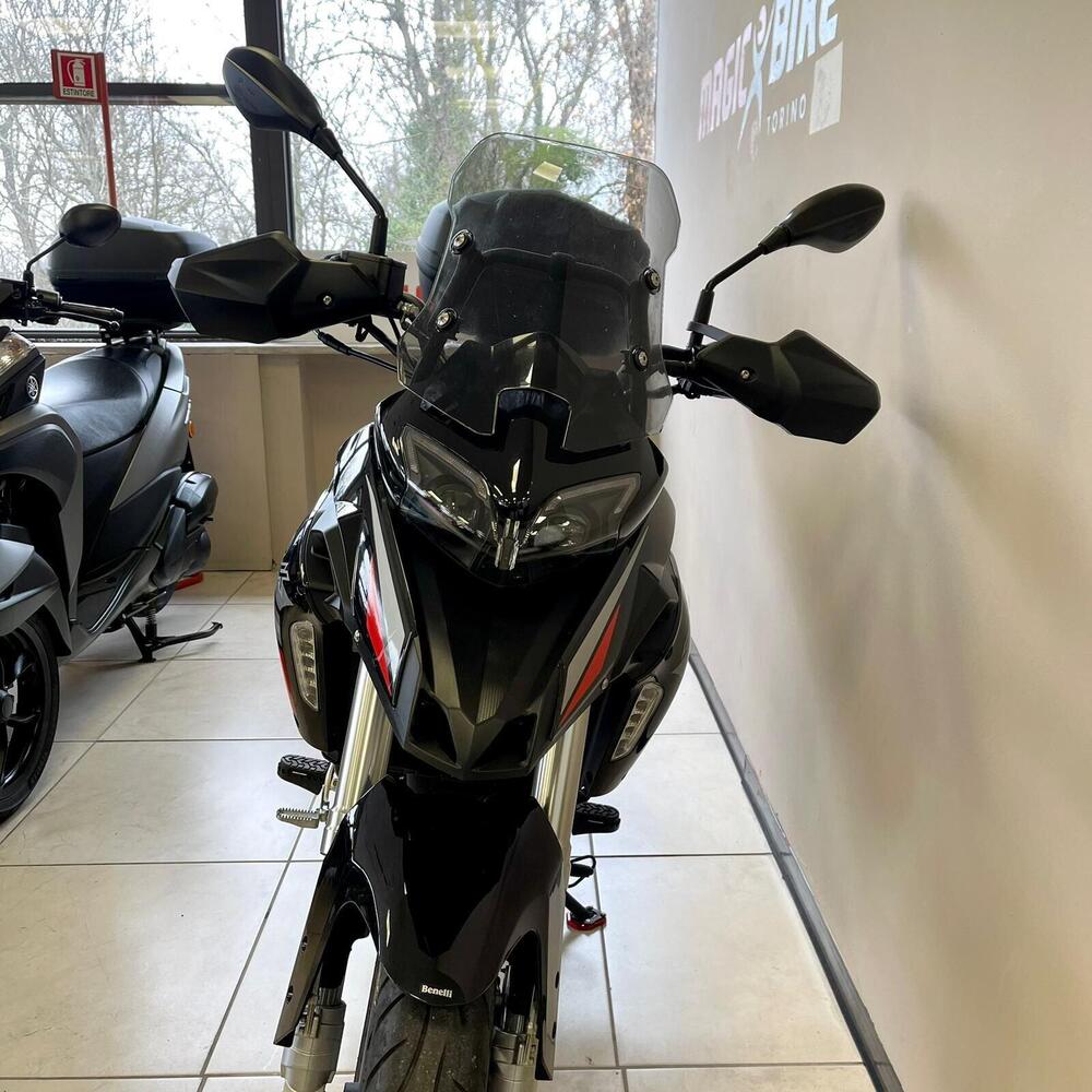 Benelli TRK 251 (2022 - 25) (4)
