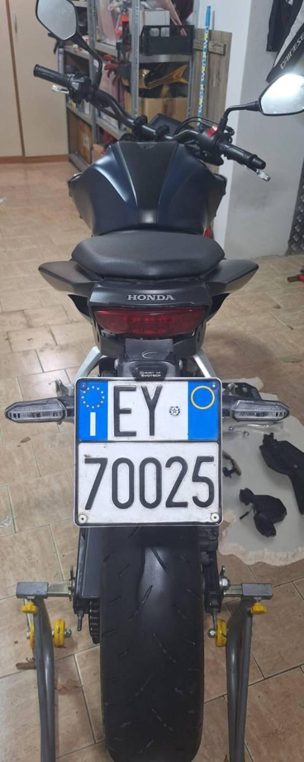 Honda CB 125 R (2021 - 23) (3)