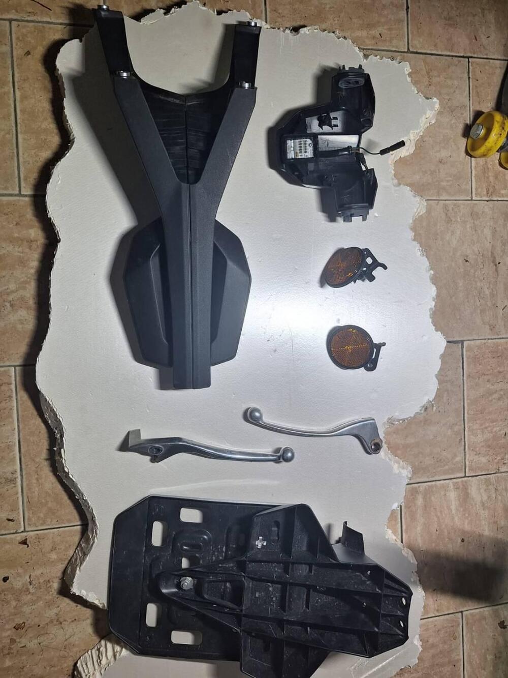 Honda CB 125 R (2021 - 23) (17)