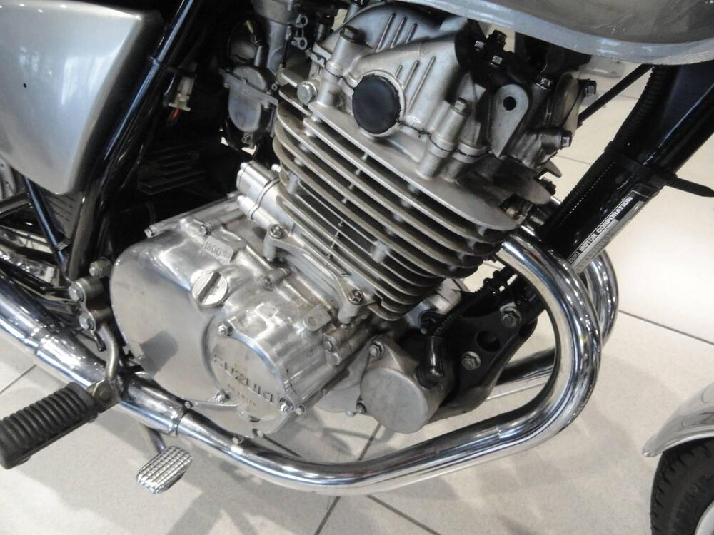 Suzuki TU 250 X (1997 - 03) (4)