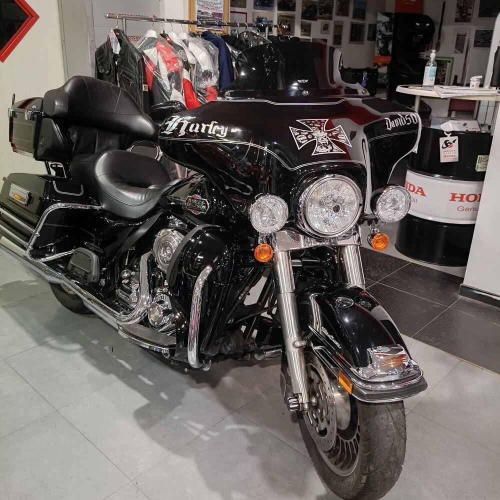Harley-Davidson 1584 Electra Glide Ultra Classic (2008 - 13) - FLHTCU