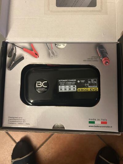 BC K900 EVO+, Caricabatteria BMW 12V - 1A BC Battery Controller