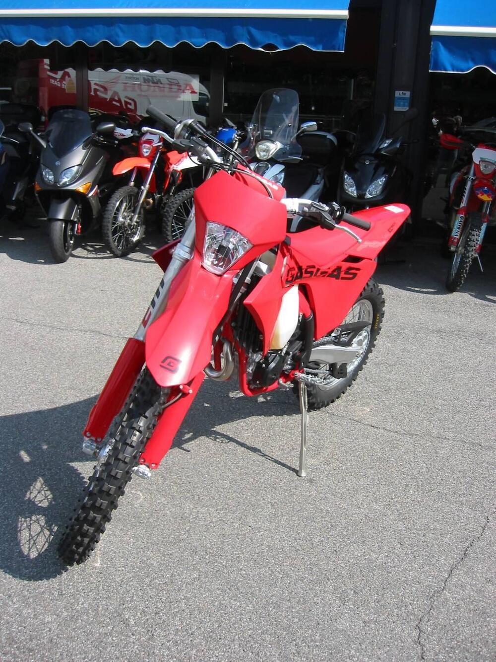 GASGAS EC 350 F (2025) (6)