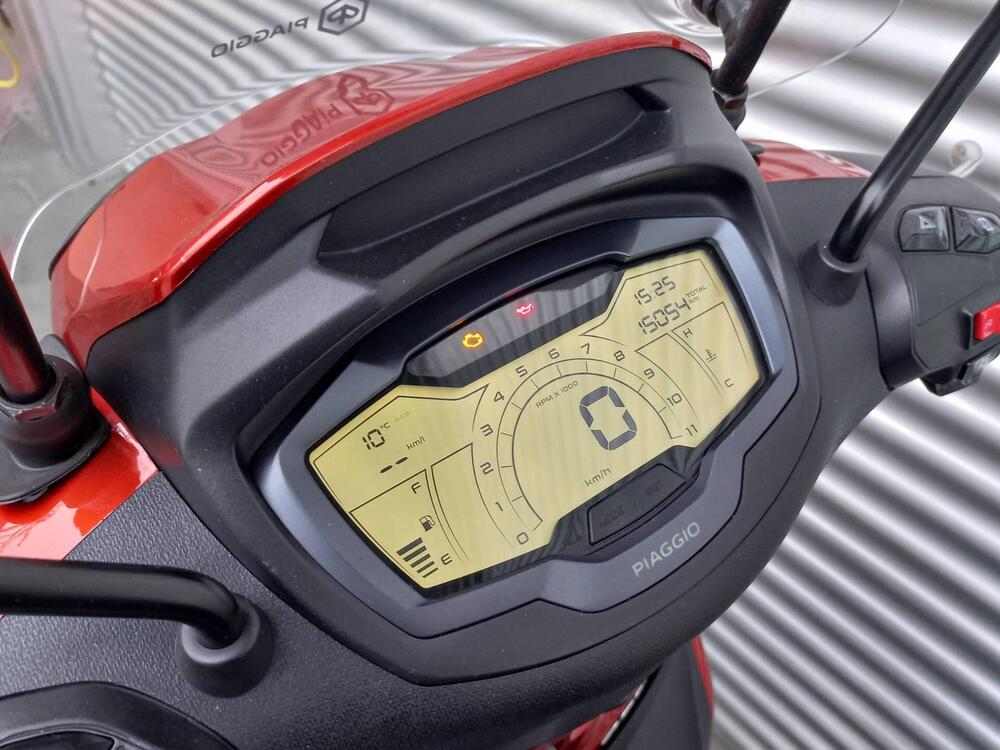 Piaggio Beverly 400 S ABS-ASR (2021 - 24) (8)