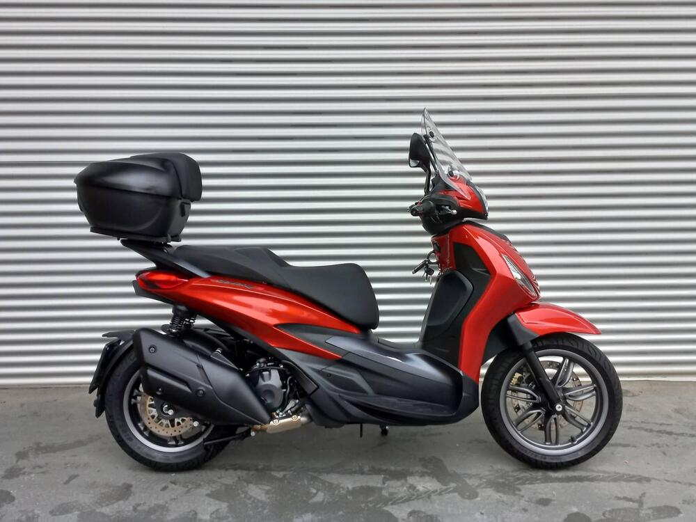 Piaggio Beverly 400 S ABS-ASR (2021 - 24) (2)