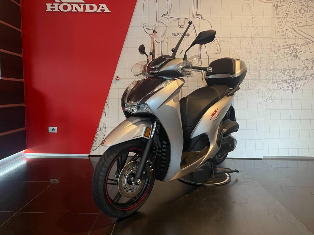 Honda SH 350 Sport (2021 - 24) (6)