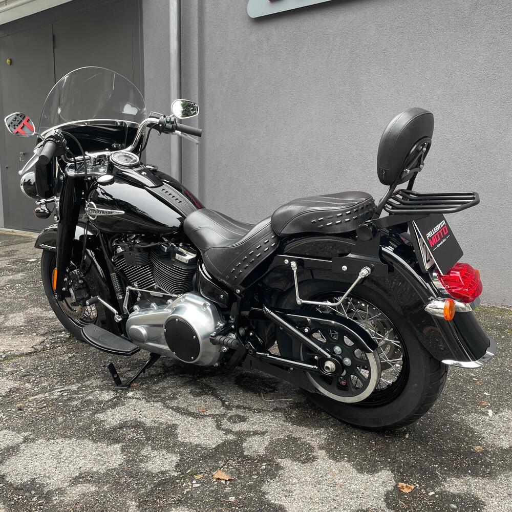 Harley-Davidson 114 Heritage Classic (2018 - 20) - FLHCS (5)