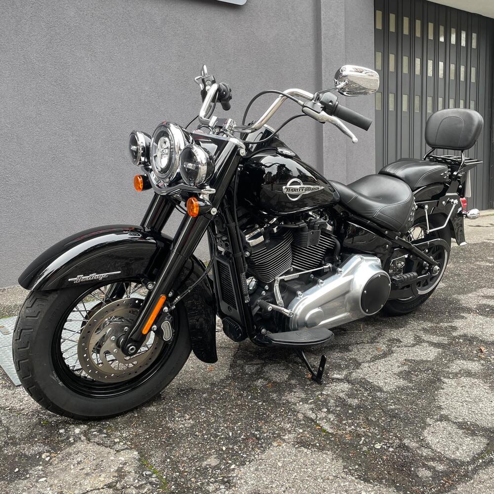 Harley-Davidson 114 Heritage Classic (2018 - 20) - FLHCS (6)