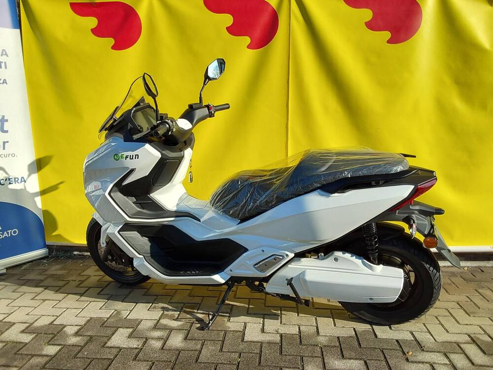 CJR MotorEco Lion 11Kw (2023 - 25) (6)