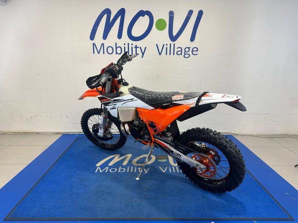 KTM 300 EXC Hardenduro (2026) (4)