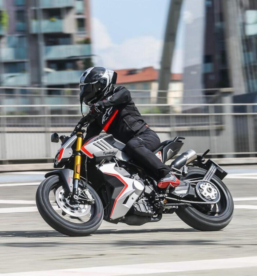 FB Mondial Piega 125 (2022 - 24) (15)