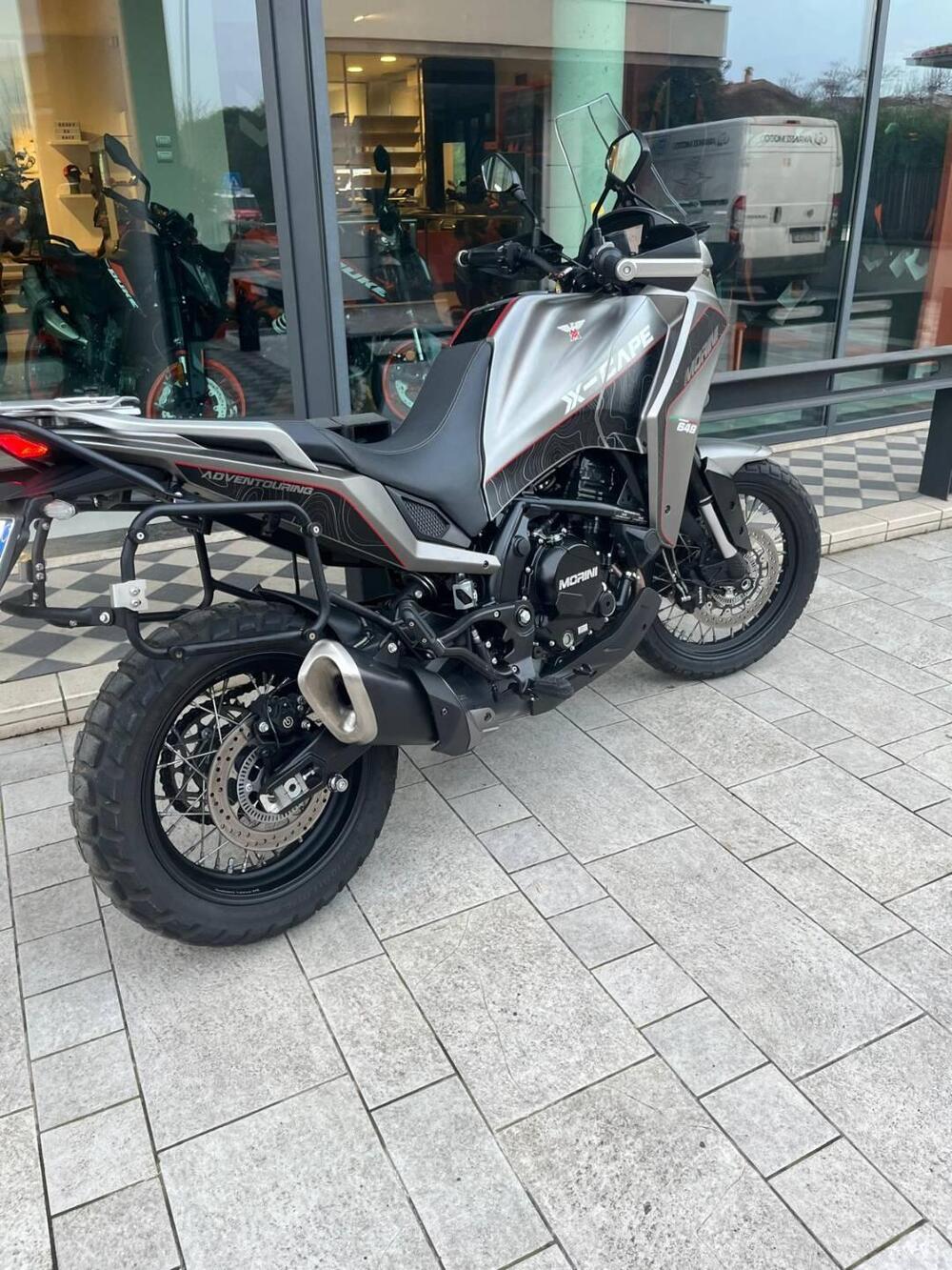 Moto Morini X-Cape 650 (2021 - 25) (2)
