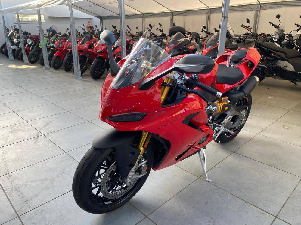 Ducati Panigale V2 S (2025) (4)