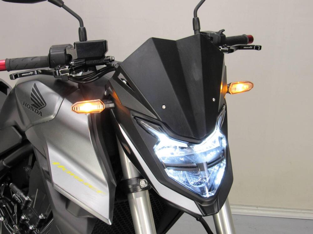 Honda CB 750 Hornet (2023 - 24) (10)