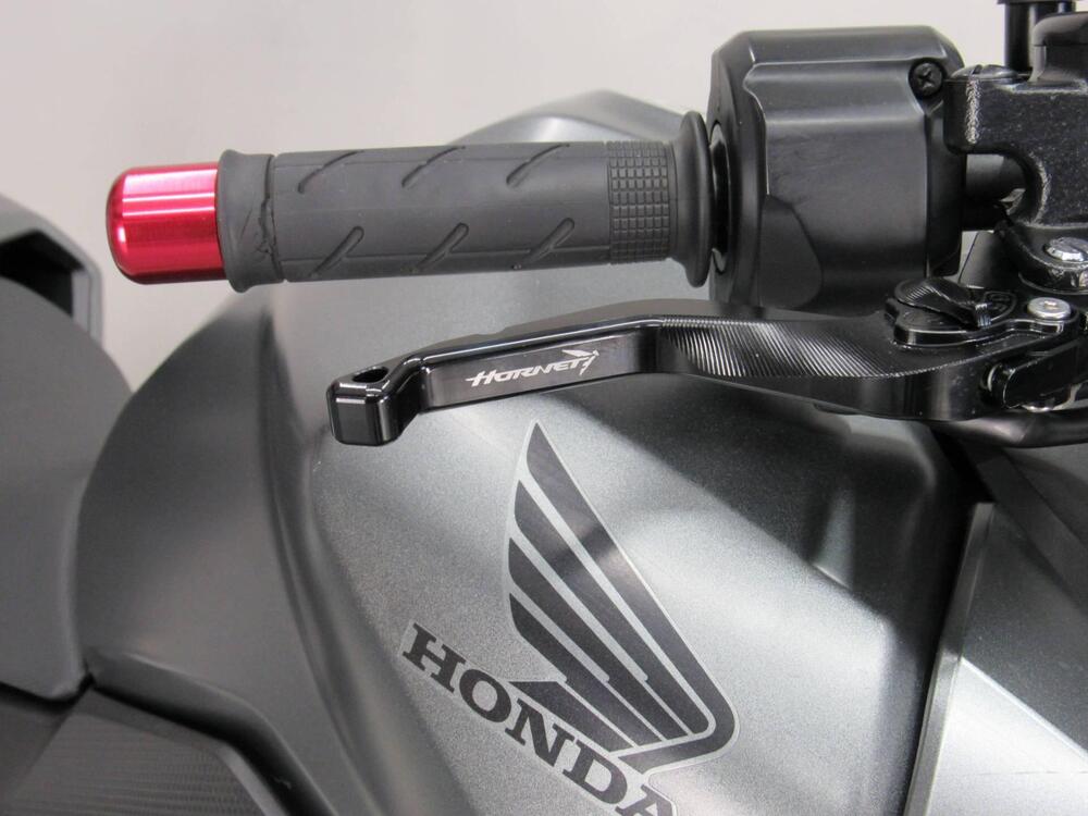 Honda CB 750 Hornet (2023 - 24) (11)