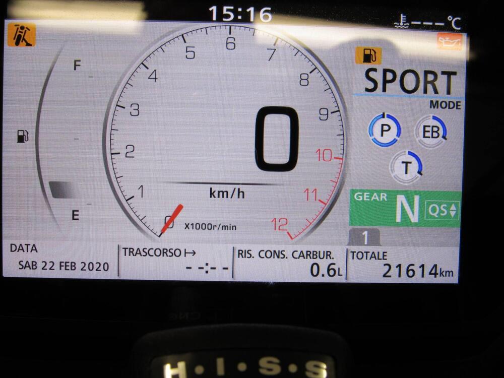 Honda CB 750 Hornet (2023 - 24) (12)