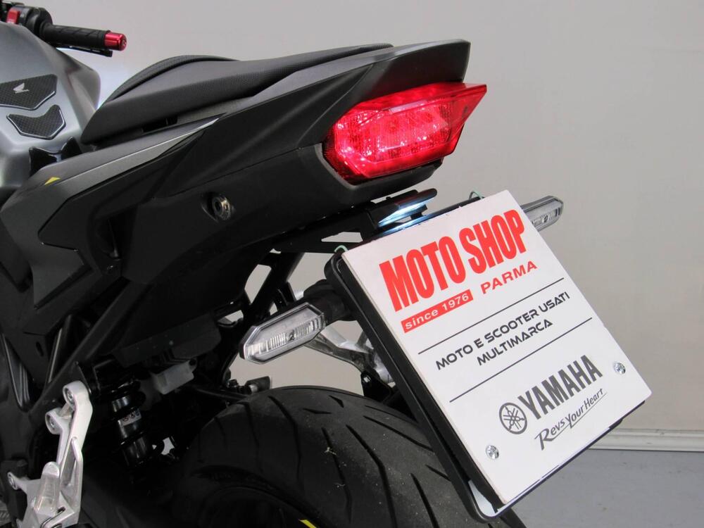 Honda CB 750 Hornet (2023 - 24) (15)