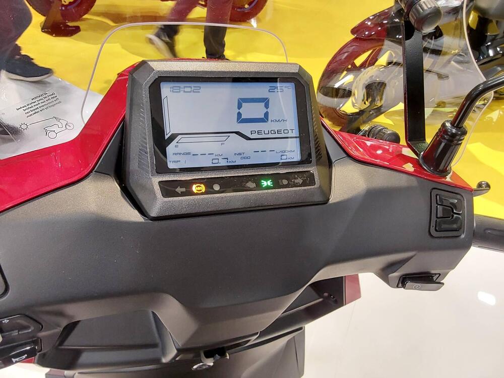 Peugeot Tweet 125i Active (2021 - 25) (7)