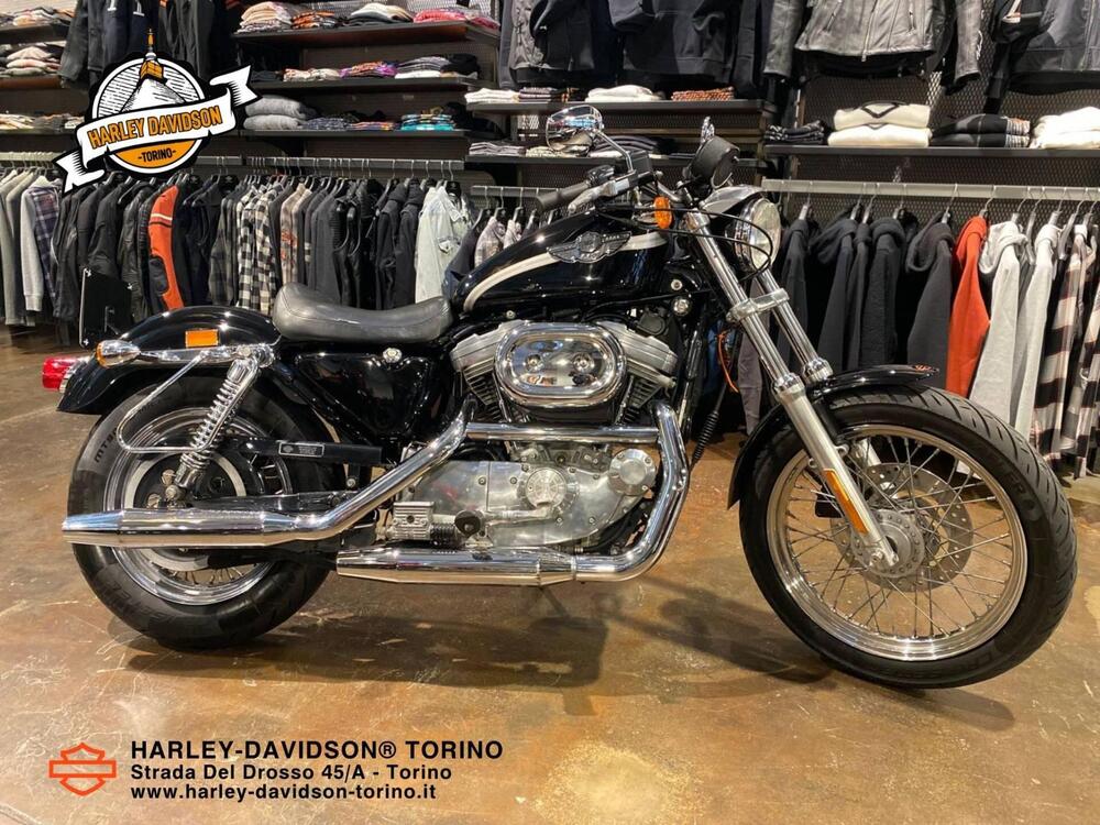 Harley-Davidson 883 Custom (2001 - 05) - XL 53C