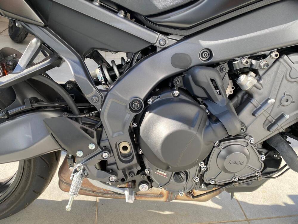 Yamaha MT-09 Y-AMT (2024 - 25) (8)