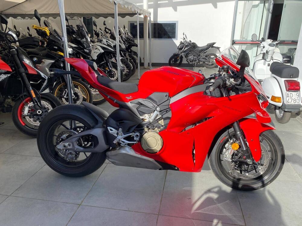 Ducati Panigale V4 (2025)