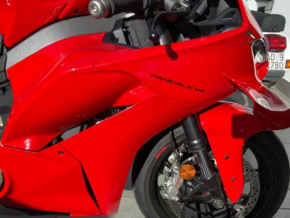 Ducati Panigale V4 (2025) (7)
