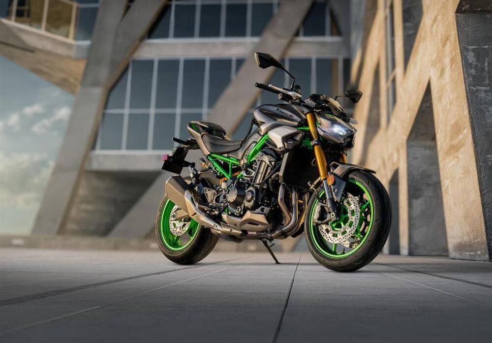 Kawasaki Z 900 SE (2025 - 26) (12)