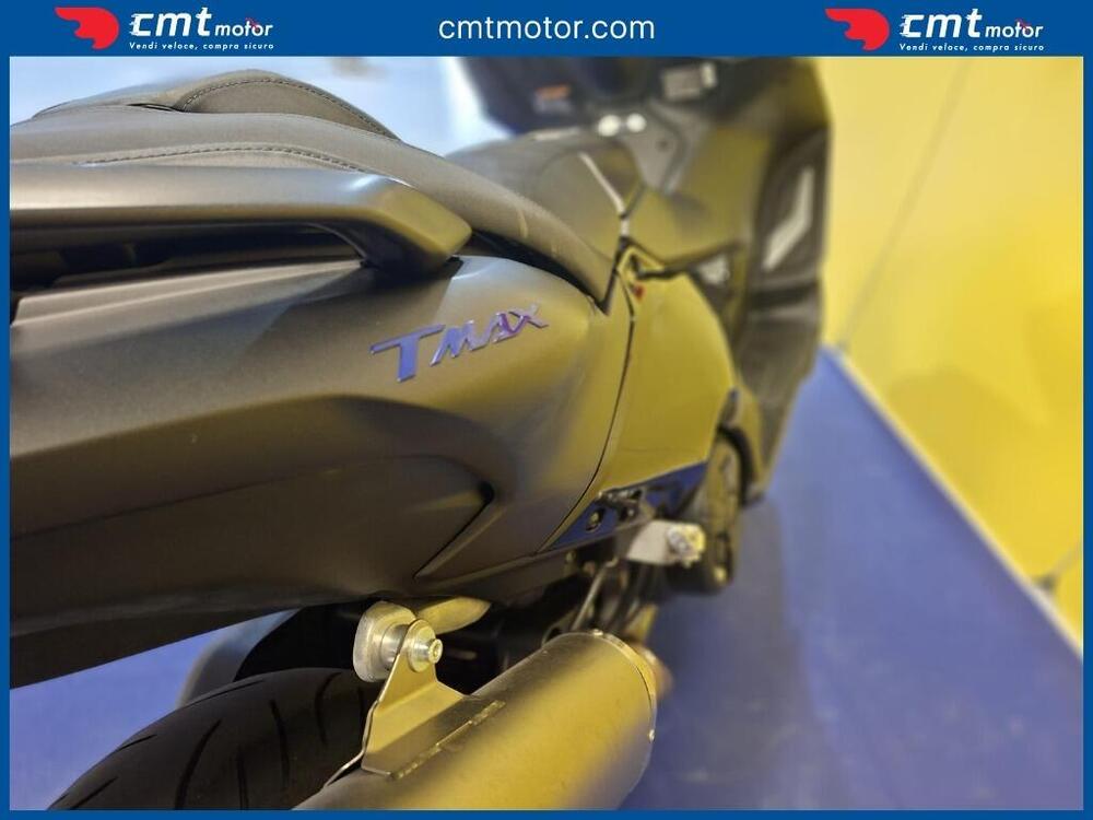 Yamaha T-Max 560 (2022 - 24) (11)