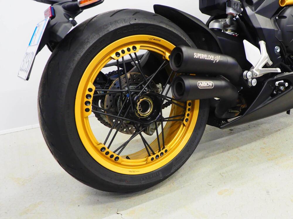 MV Agusta Superveloce 800 S (2021 - 25) (7)