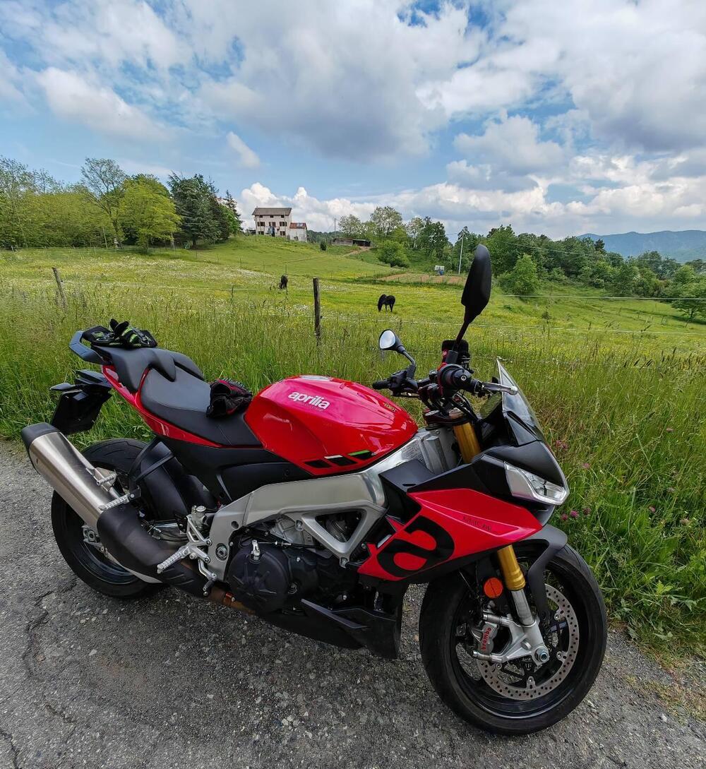 Aprilia Tuono V4 (2021 - 24) (2)